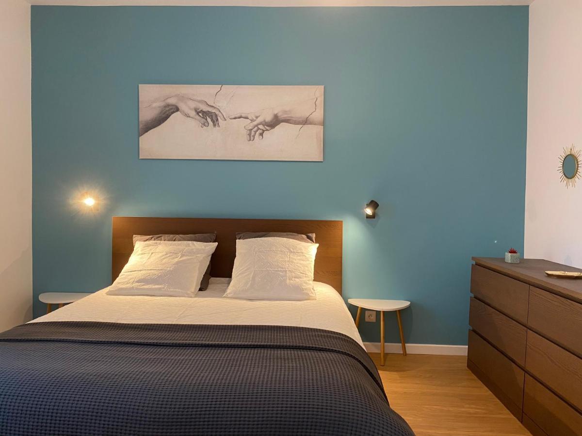 Le 44 - T2 Renove Moderne Et Confortable En Centre-Ville Montlucon Luaran gambar