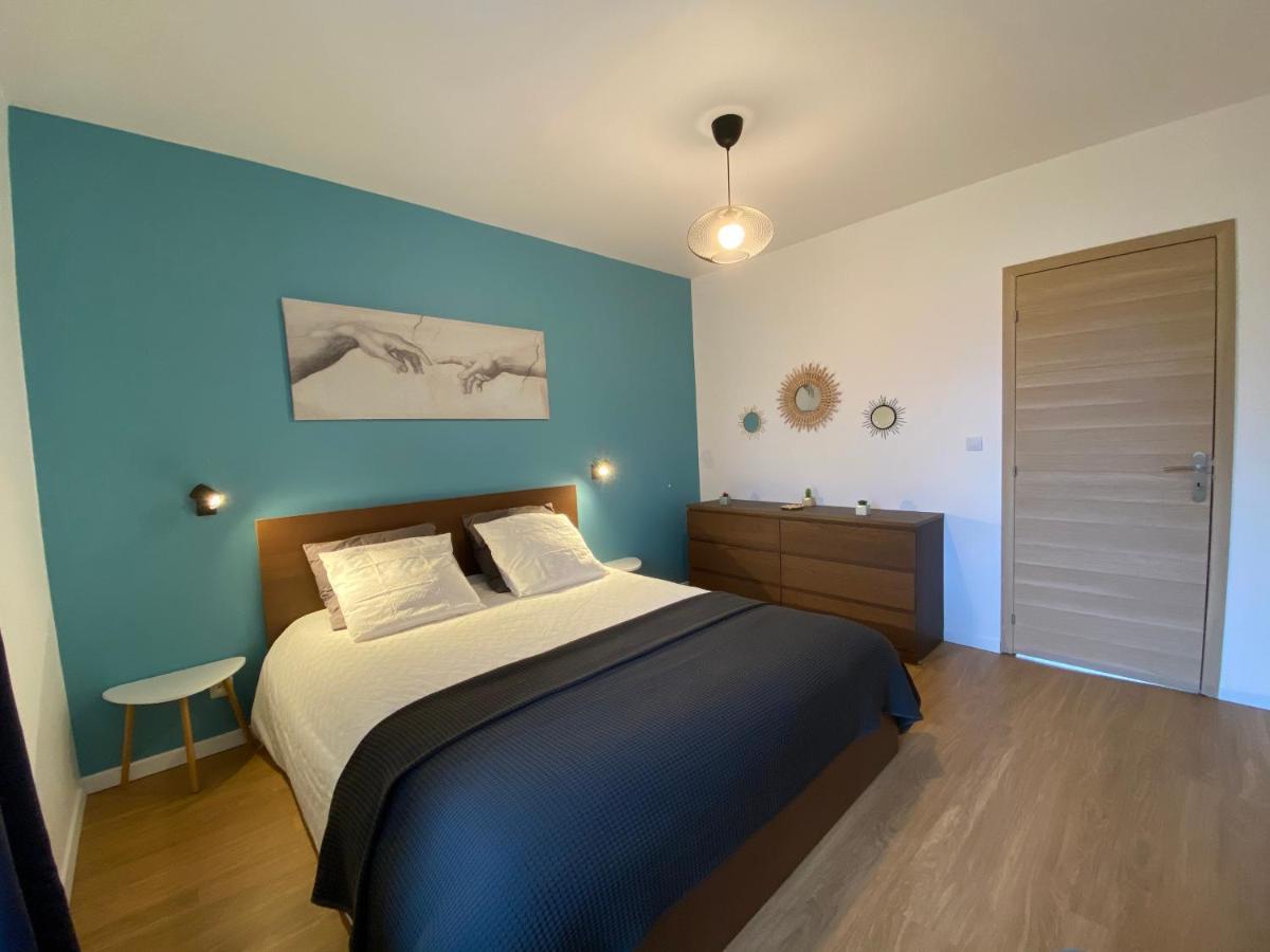 Le 44 - T2 Renove Moderne Et Confortable En Centre-Ville Montlucon Luaran gambar